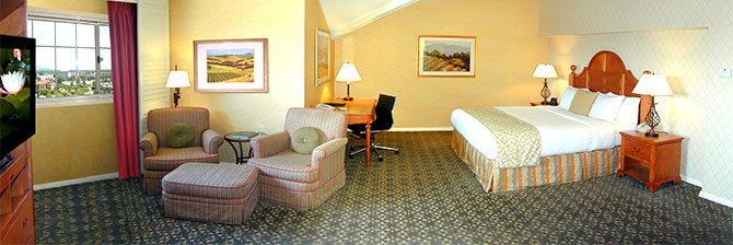 Hilton Sonoma Wine Country - King Size Suite