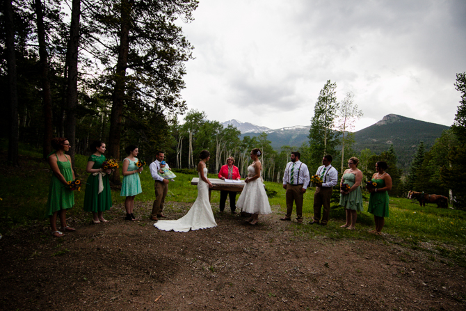 Anginet Photography - LGBT Couple Kiss The Bride