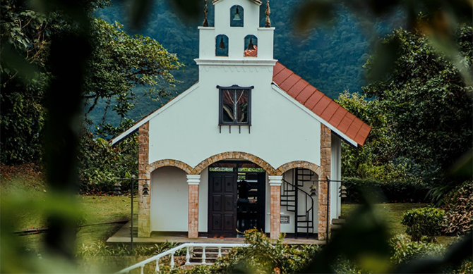 Villa Blanca Cloud Forest Hotel + Retreat 
San Ramon, Costa Rica LGBTQ Destination Weddings & Honeymoons
