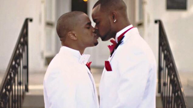 Divine Taylor Ceremonies 
Jacksonville, Florida LGBT Wedding Officiant 


