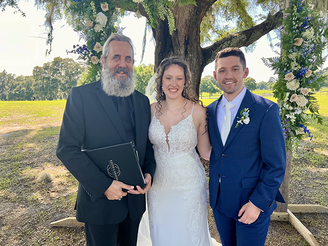 Keith Carson Weddings 
North Central Florida LGBT Wedding Officiant
