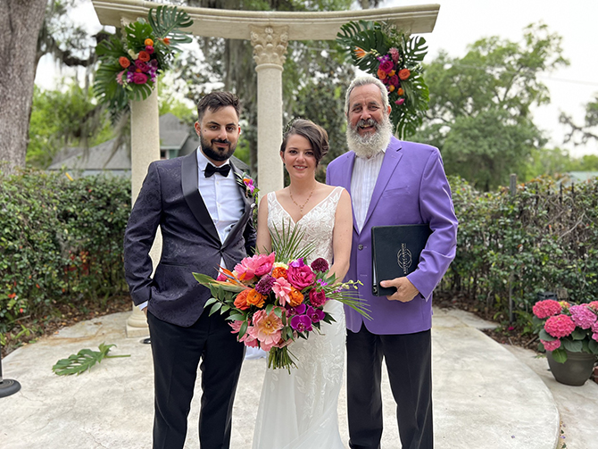 Keith Carson Weddings 
North Central Florida LGBT Wedding Officiant
