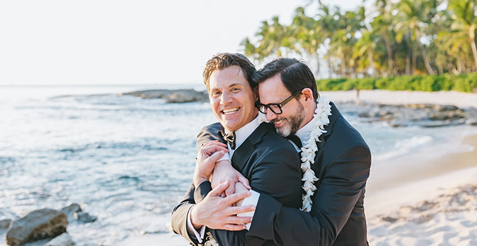 Jenna Lee Pictures 
Honolulu, Hawaii LGBT Wedding Photographer

