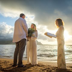 Kauai , Hawaii LGBT Wedding Officiant - Kauai Weddings by Magenta - Kauai Island Destination Wedding