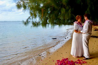 Kauai , Hawaii LGBT Wedding Officiant - Kauai Weddings by Magenta - Kauai Island Destination Wedding