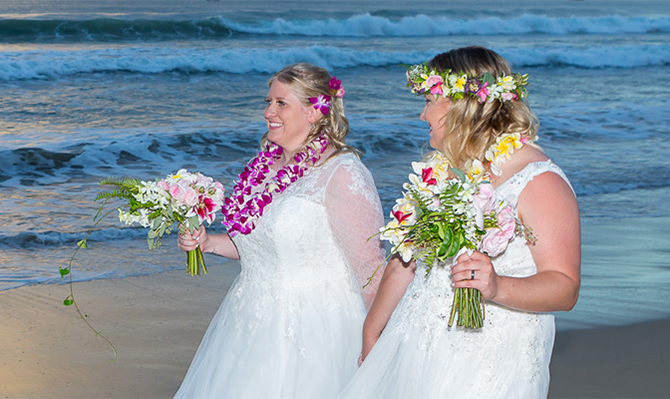 Kauai , Hawaii LGBT Wedding Officiant - Kauai Weddings by Magenta - Kauai Island Destination Wedding