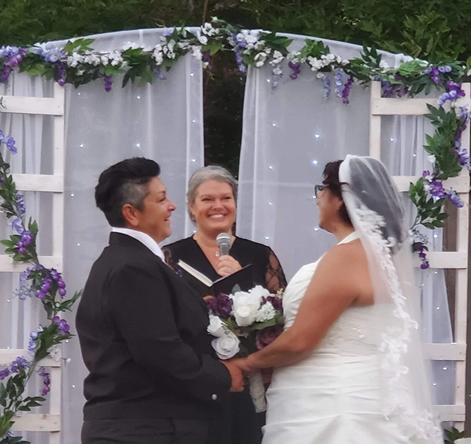 Sacred Mariposa 
Boise, Idaho LGBT Wedding Officiant and Serene, Organic, Healing Spa Services 
