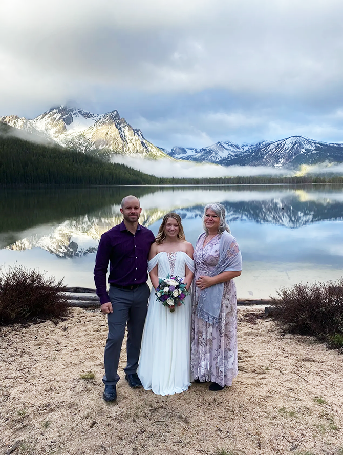 Sacred Mariposa 
Boise, Idaho LGBT Wedding Officiant and Serene, Organic, Healing Spa Services 
