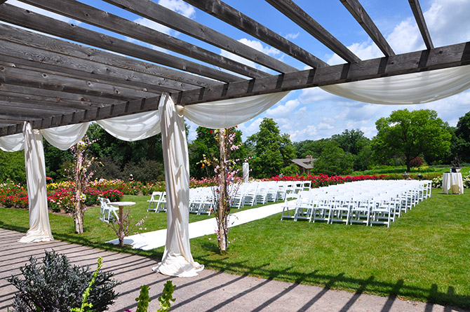 Cantigny Park LGBT Wedding Venue in Illinois