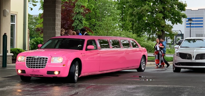 Aadvanced Limousines 
Indianapolis, Indiana LGBT-Owned Wedding Limousine Business



