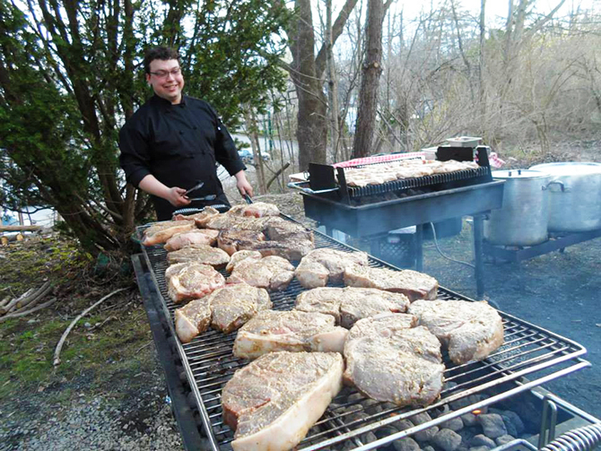 Coastal Critters Clambakes & Grilling 
Northport, Maine LGBT Wedding Catering Business 
Serving all of Maine - Specializing in Outdoor Wedding Reception Catering from Bar Harbor to Camden, Augusta, Belgrade Lakes, Boothbay Harbor, Portland and well beyond. 
