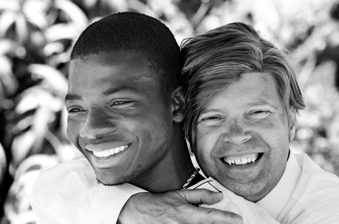 Charnell Timms Photography 
Minneapolis-St Paul, MN LGBT Wedding Photographer 

