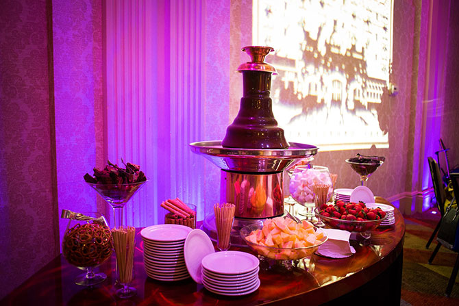 The Grand Summit Hotel - Fresh fruit and chocolate fountain