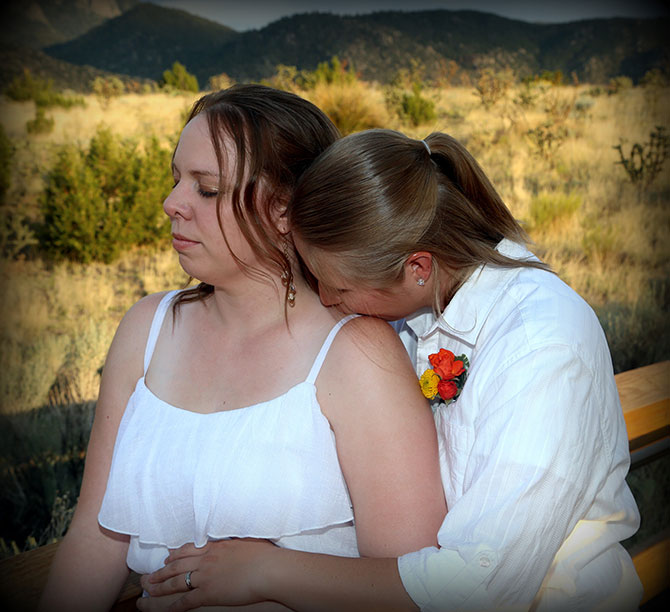 Ricci Photography New Mexico - Lesbian couple being affectionate