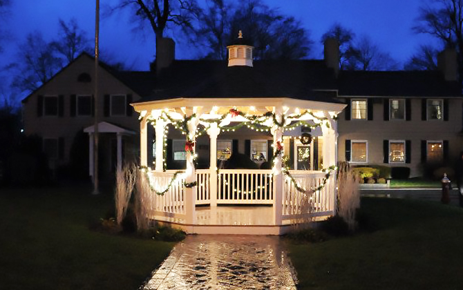 Lessing's at Smithtown Landing Country Club Smithtown, New York LGBT Wedding Venue gazebo evening