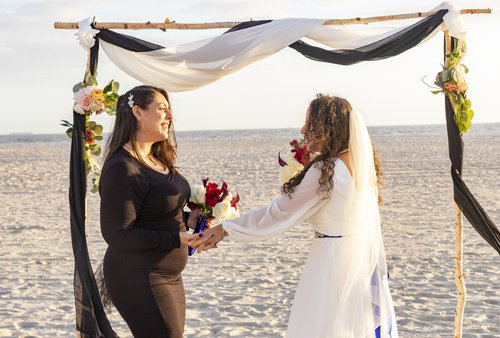 Pop Up Vows 
Long Beach, NY LGBT Wedding Officiant & Wedding Planning Services
