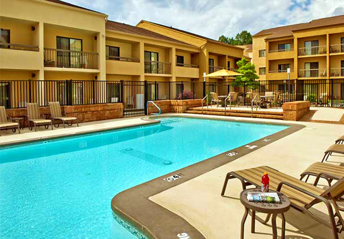 Raleigh, NC Gay-Friendly Hotel - Courtyard Raleigh Midtown