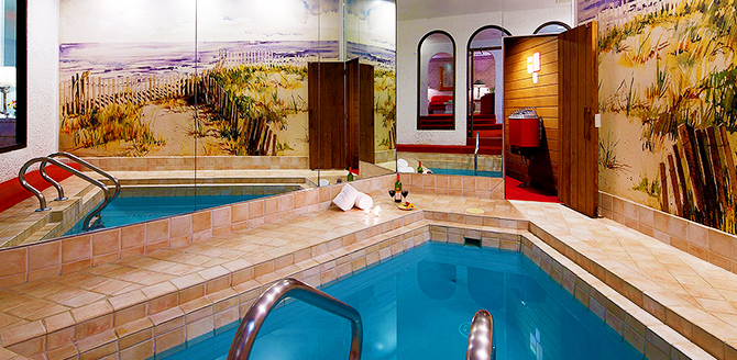 Cove Haven Resorts Small Private Indoor Pool