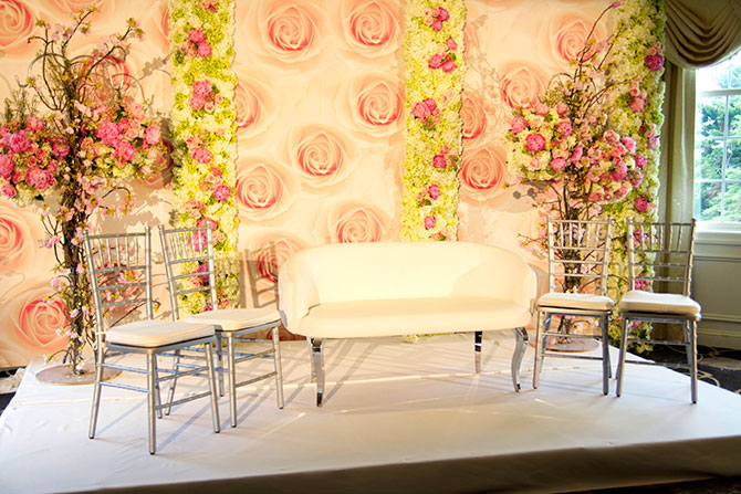 Springfield Country Club - Elegant furnishings, floral backdrops