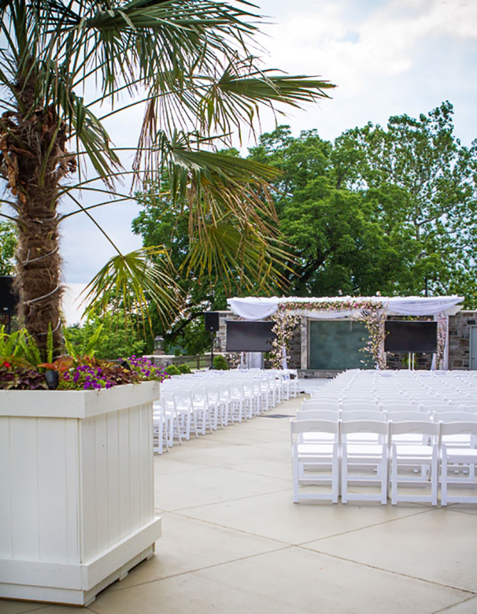 Springfield Country Club - Outdoor wedding ceremony site