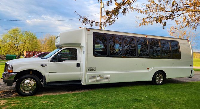 Titan Limousine LLC - Group LGBT Wedding Transportation Services in Pennsylvania