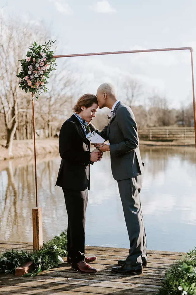 Sylvanside Farm 
Purcellville, Virginia LGBT Wedding Reception Venue
