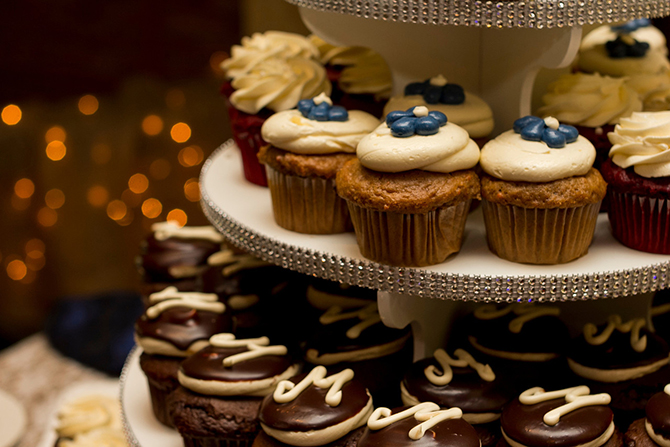 Wedding Cupcake display - Lake Lawn Resort Wisconsin