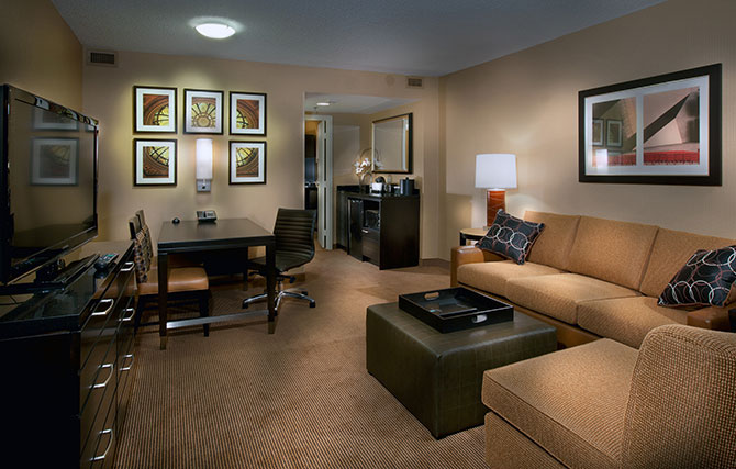 Embassy Suites Chicago guest suite