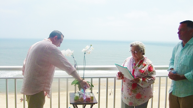 casual gay wedding by the beach - Four Directions Ceremonies Susan E. Stein LGBT Wedding Officiant in PA