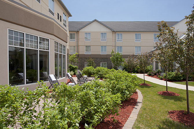 Sun deck with lunge chairs - Hilton Garden Inn LGBT Wedding Hotel Ames Iowa