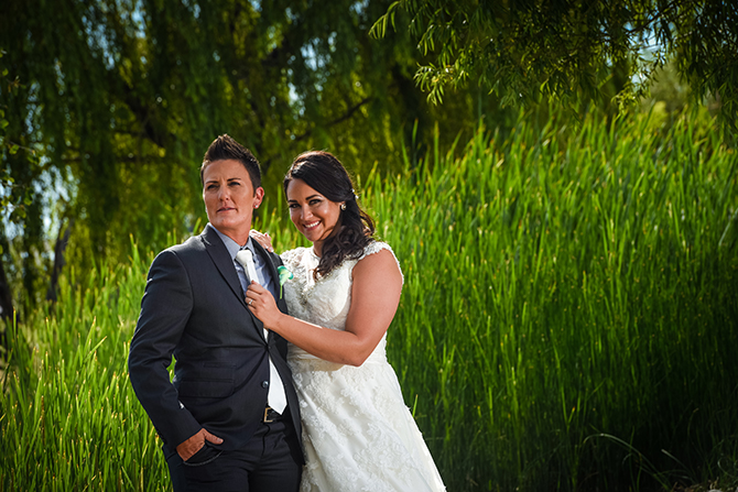 The R2 Studio Phoenix, Arizona brides tall grass background